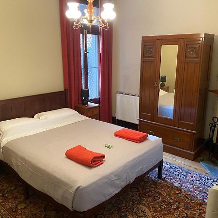 Yass Central Bed & Breakfast Екстериор снимка