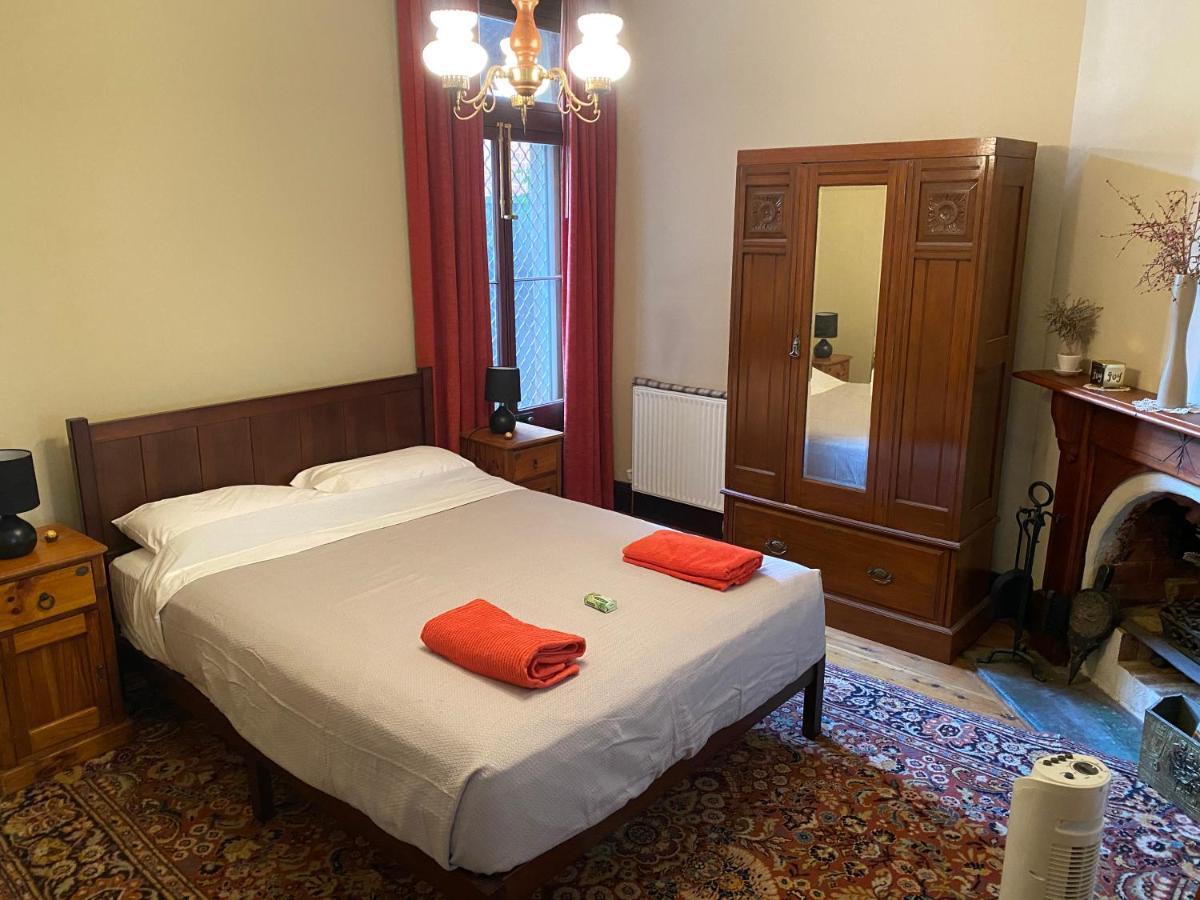 Yass Central Bed & Breakfast Екстериор снимка