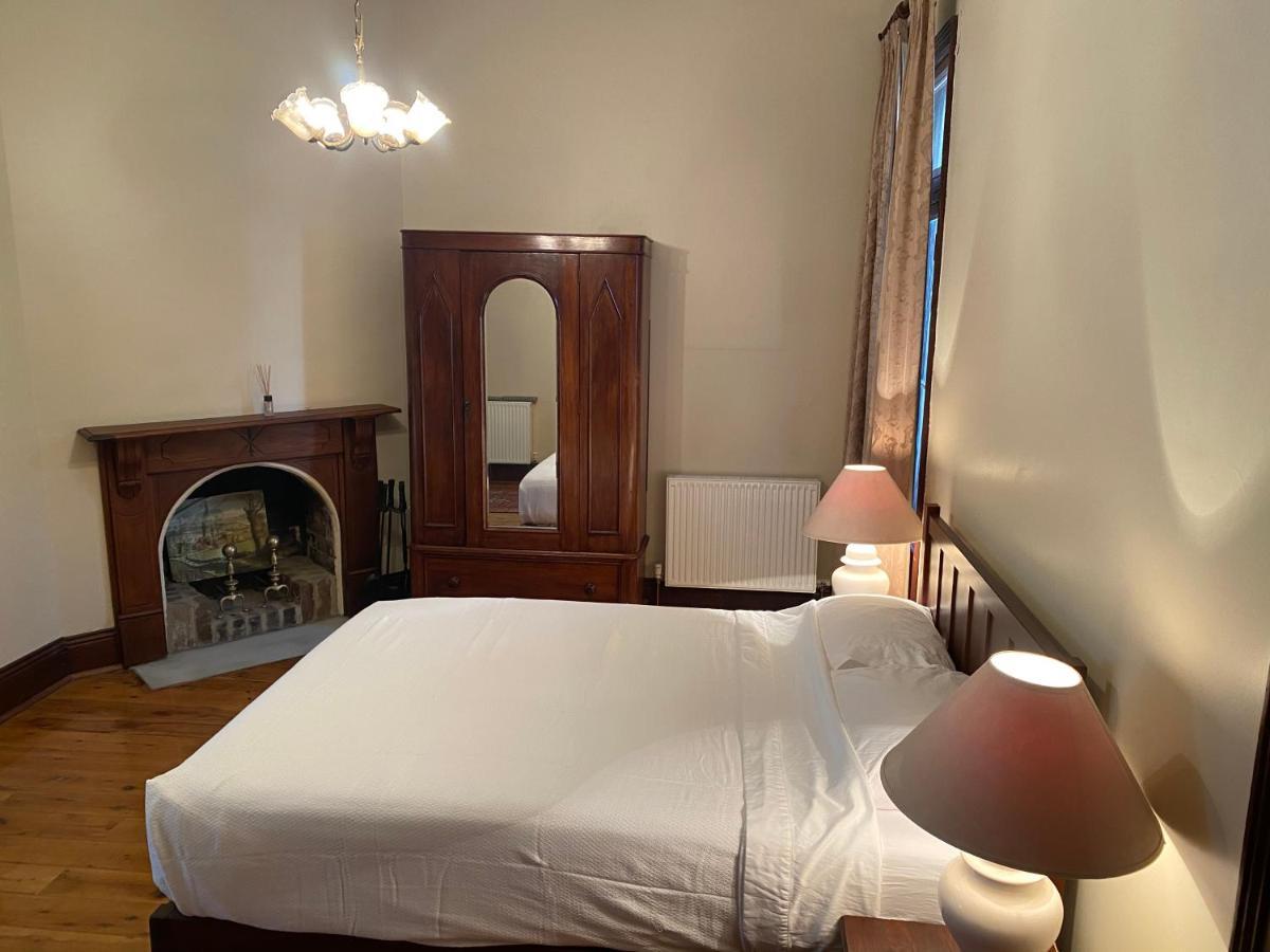 Yass Central Bed & Breakfast Екстериор снимка