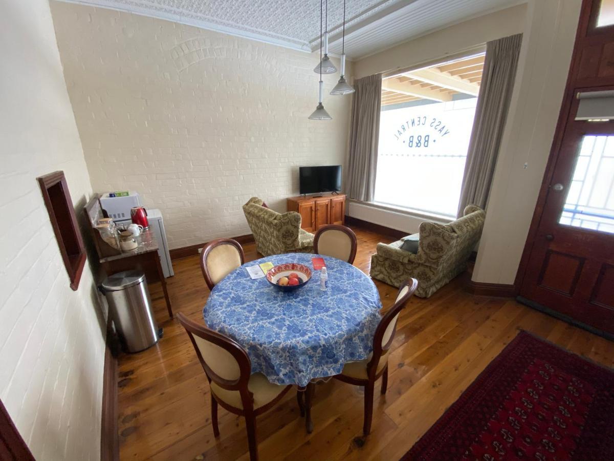 Yass Central Bed & Breakfast Екстериор снимка