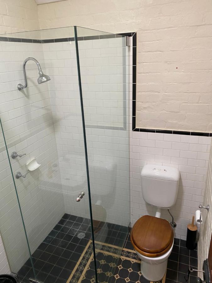 Yass Central Bed & Breakfast Екстериор снимка